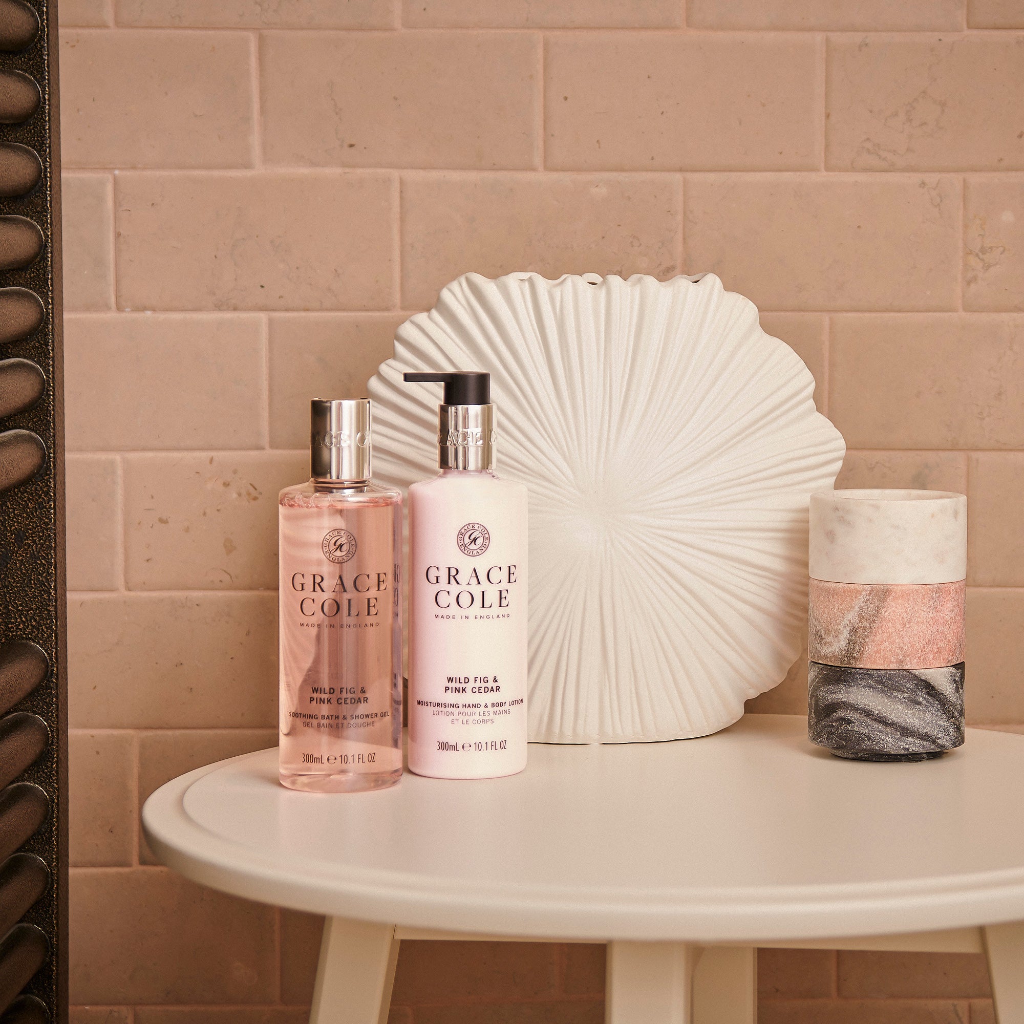 Grace Cole Wild Fig & Pink Cedar Soothing Bath & Shower Gel Body Wash