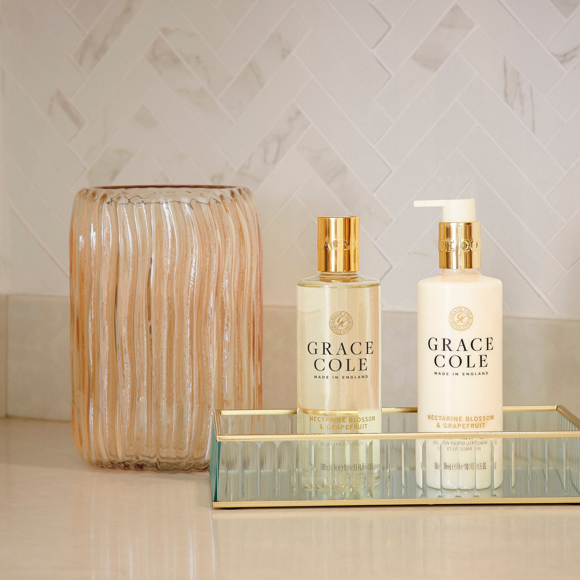 Grace Cole Nectarine Blossom & Grapefruit Soothing Bath & Shower Gel Body Wash